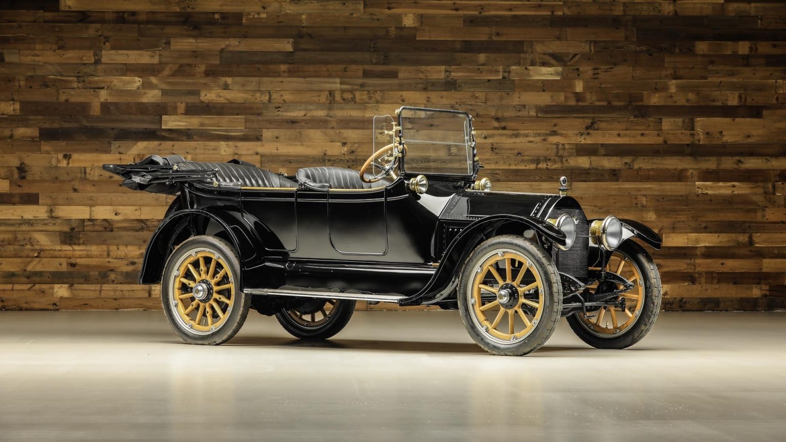 1914 Cadillac Model 30 5-Passenger Tourer