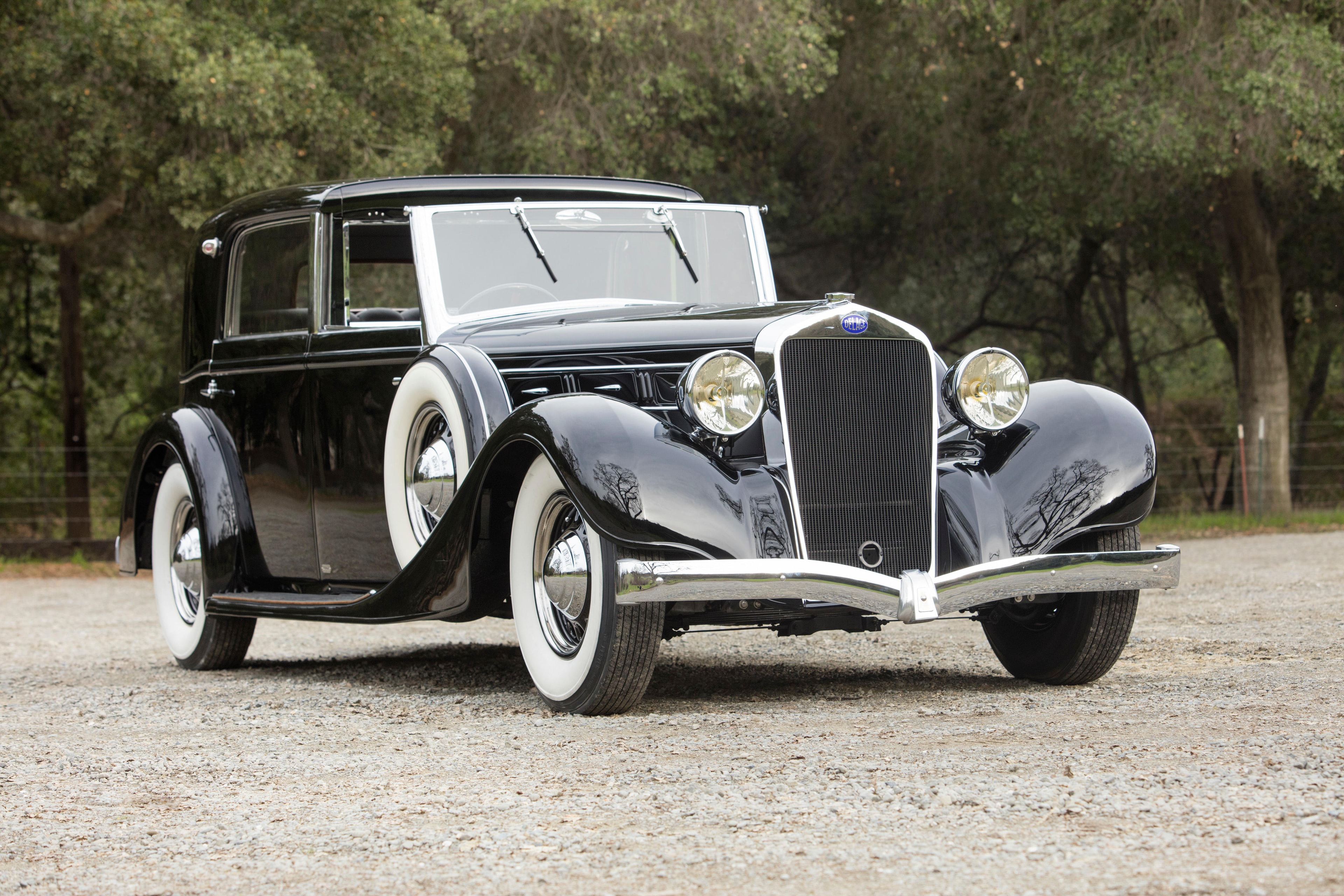 1937 Delage D8-100 Coupé Chauffeur