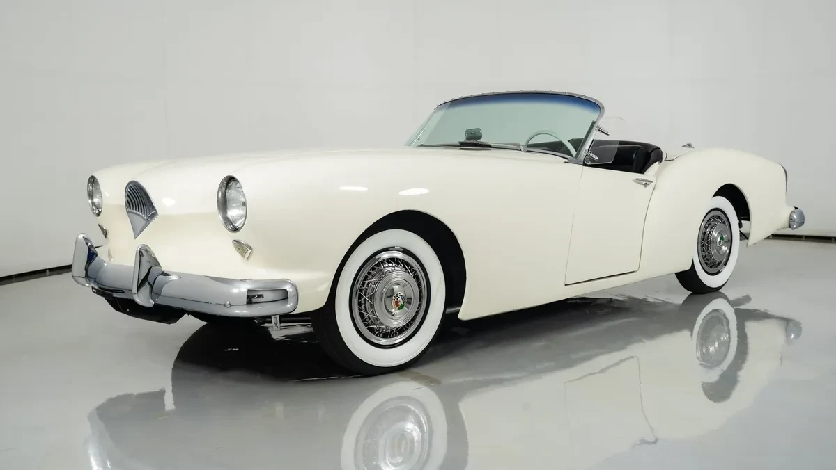 1954 Kaiser Darrin 161 Roadster