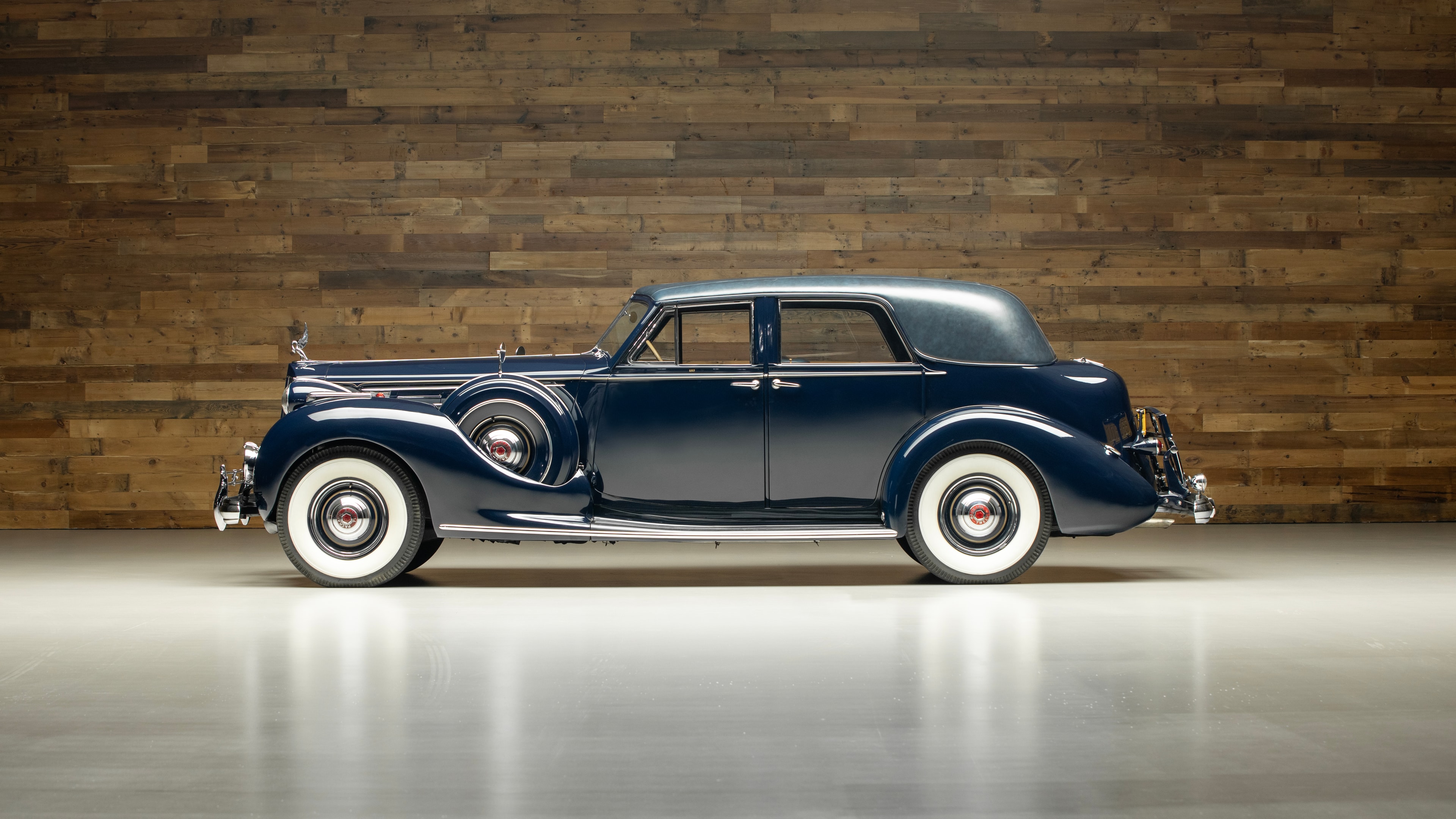 1939 Packard Twelve 1708 Sport Sedan